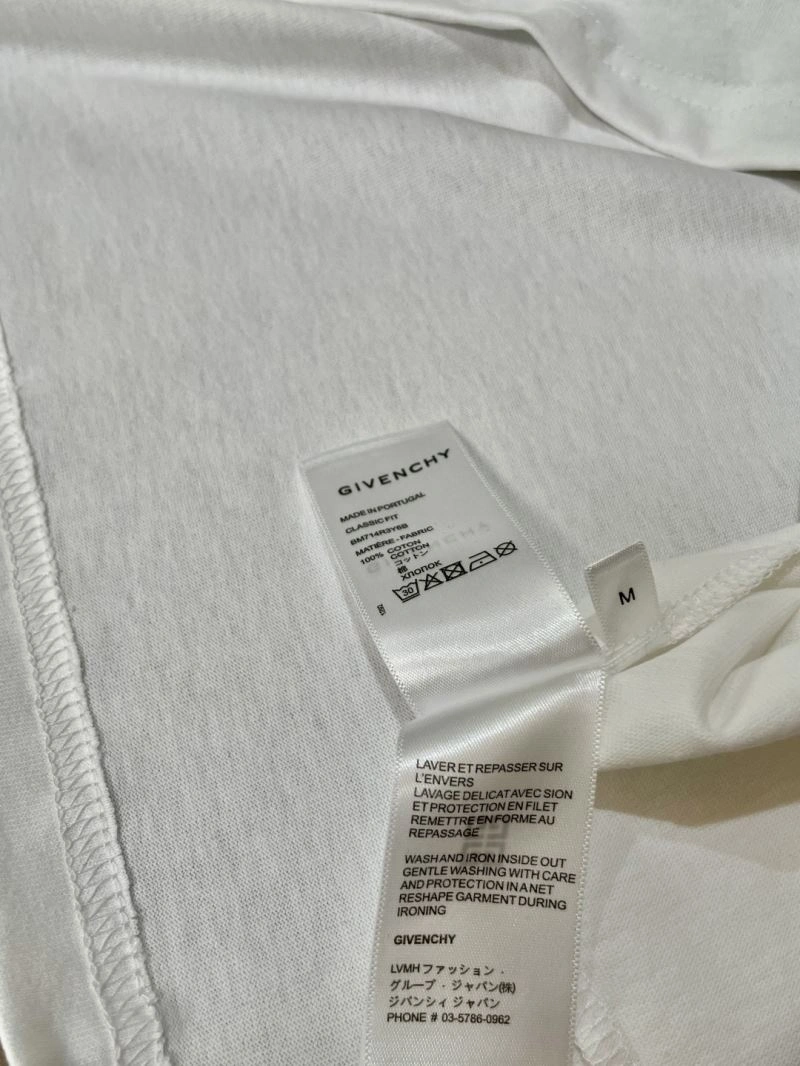 Givenchy T-Shirts Flexible 123924