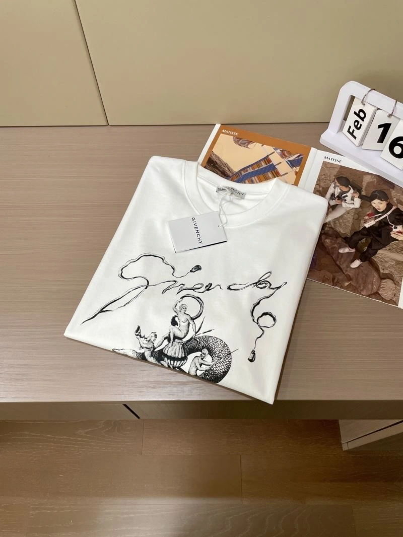 Givenchy T-Shirts Flexible 123924
