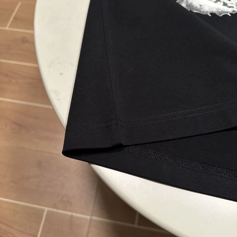Efficient Givenchy T-Shirts 123902