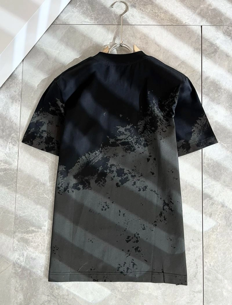 Bold Givenchy T-Shirts 123897