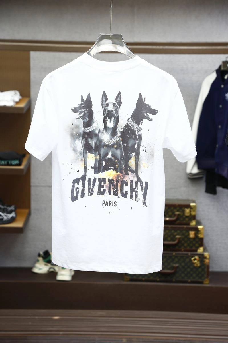Practical Givenchy T-Shirts 123880