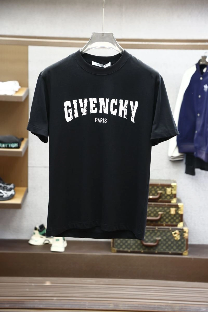 Practical Givenchy T-Shirts 123880