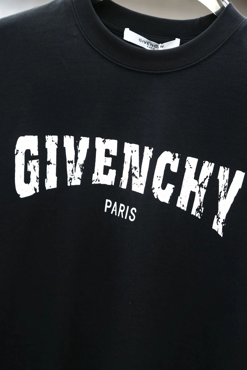 Practical Givenchy T-Shirts 123880