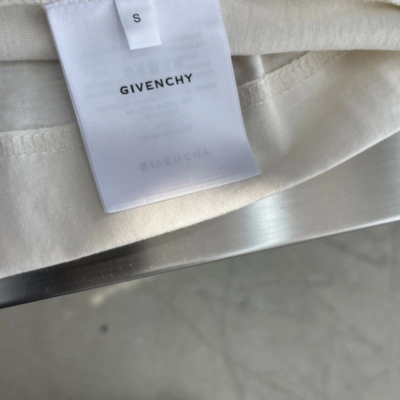 Durable Givenchy T-Shirts 123869