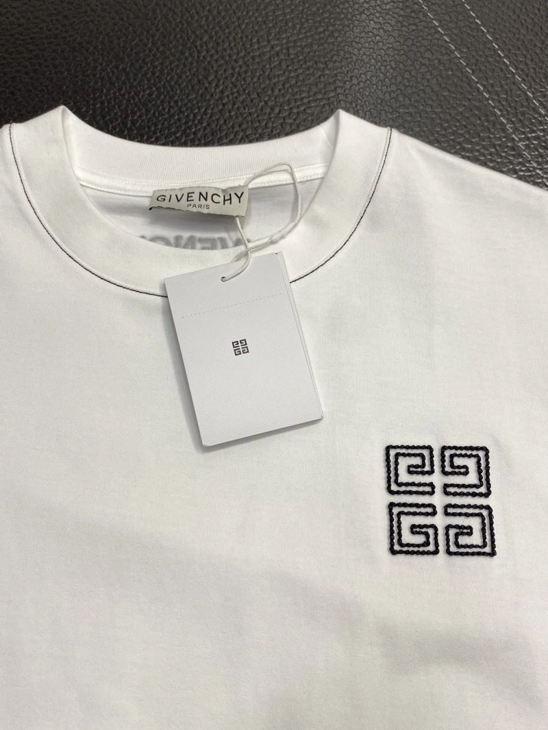Modern Givenchy T-Shirts 123879