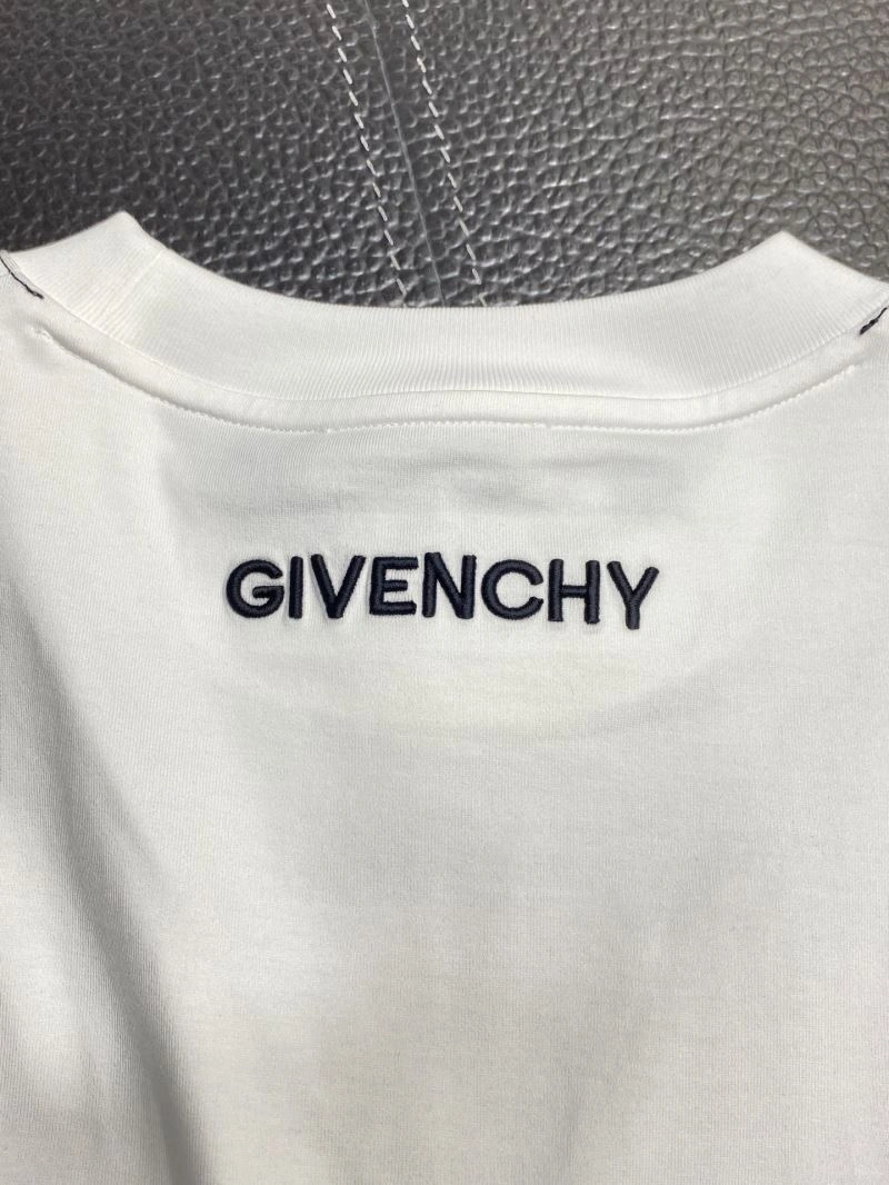 Modern Givenchy T-Shirts 123879