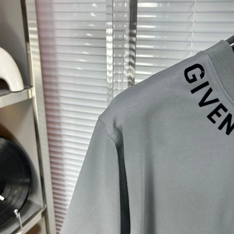 GoodFit Givenchy T-Shirts 123868
