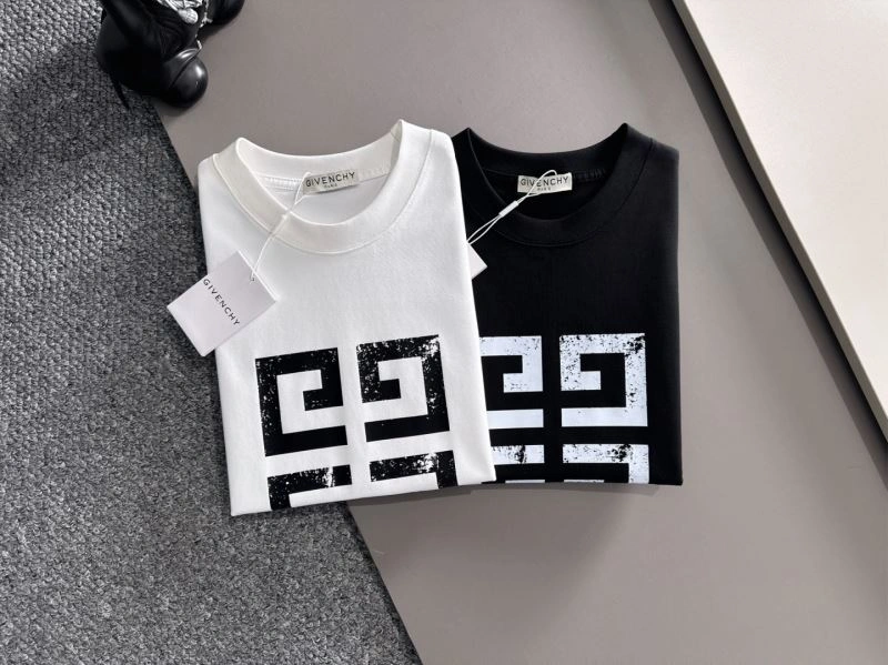 Efficient Givenchy T-Shirts 123885
