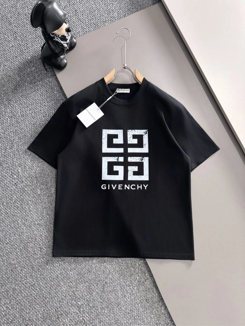 Efficient Givenchy T-Shirts 123885