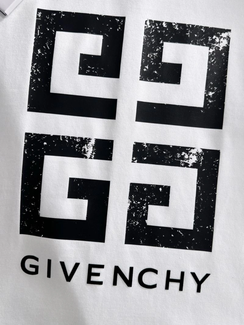 Efficient Givenchy T-Shirts 123885