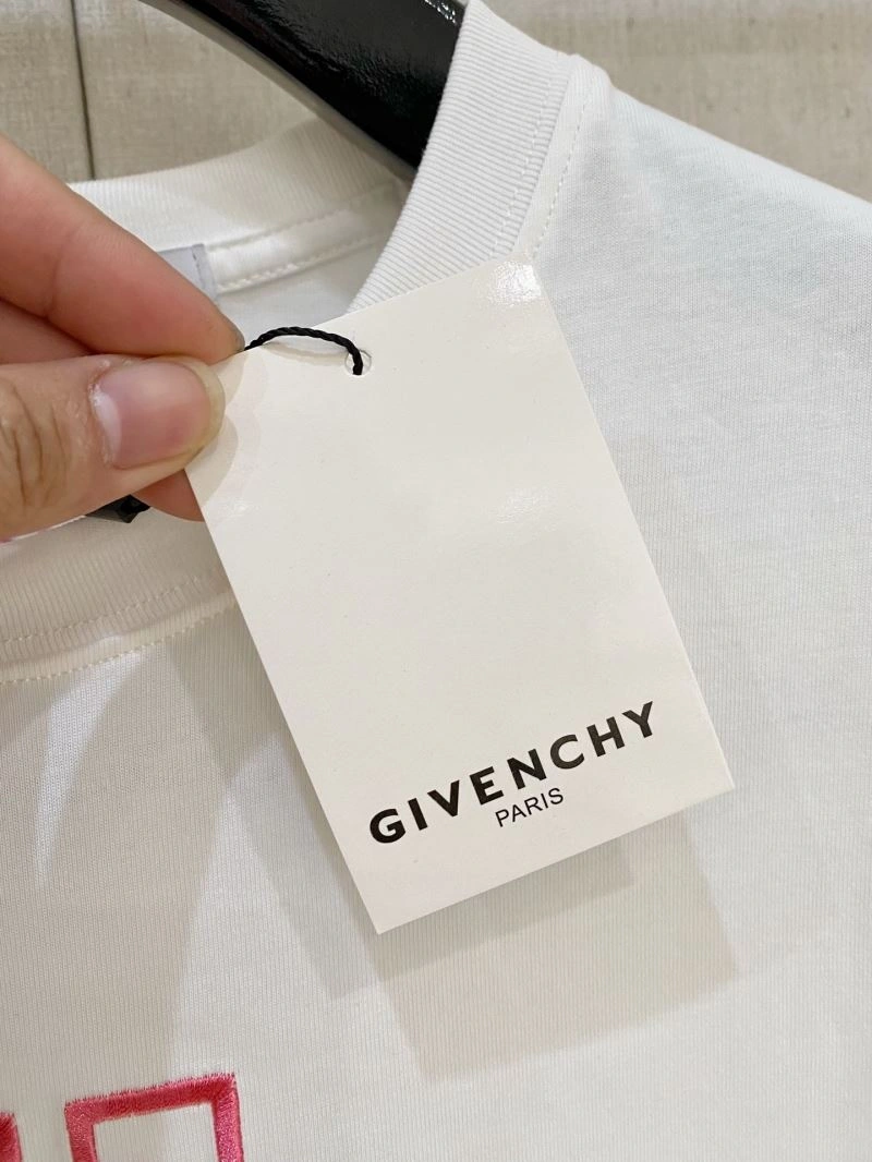 Functional Givenchy T-Shirts 123866
