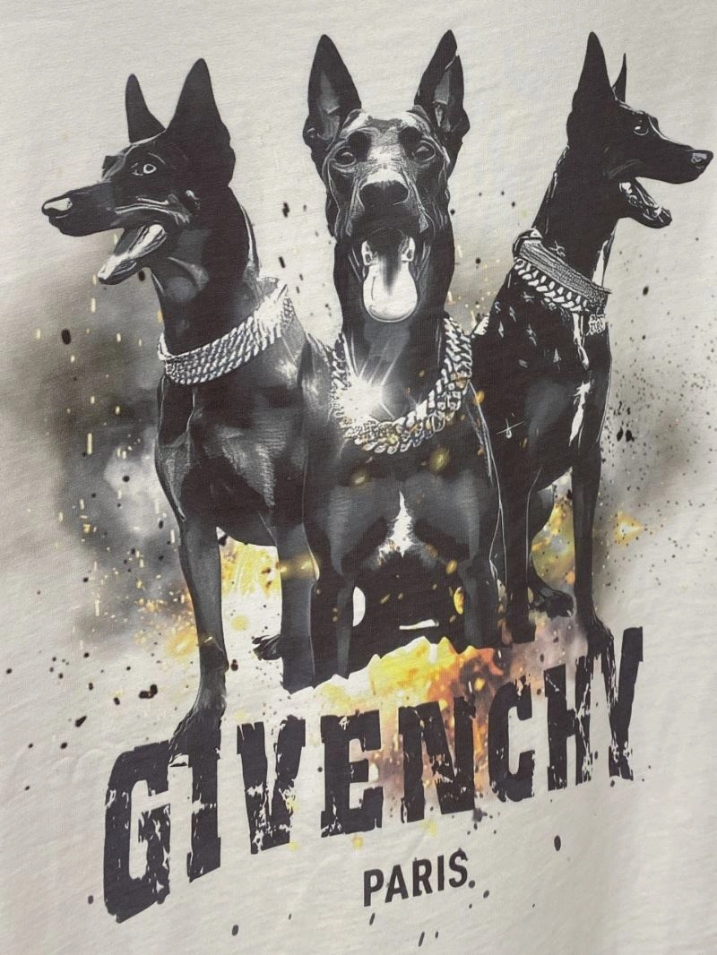 Givenchy T-Shirts FlexibleFit 123883