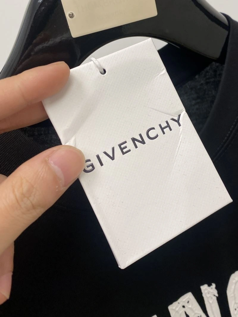 FreshLook Givenchy T-Shirts 123886