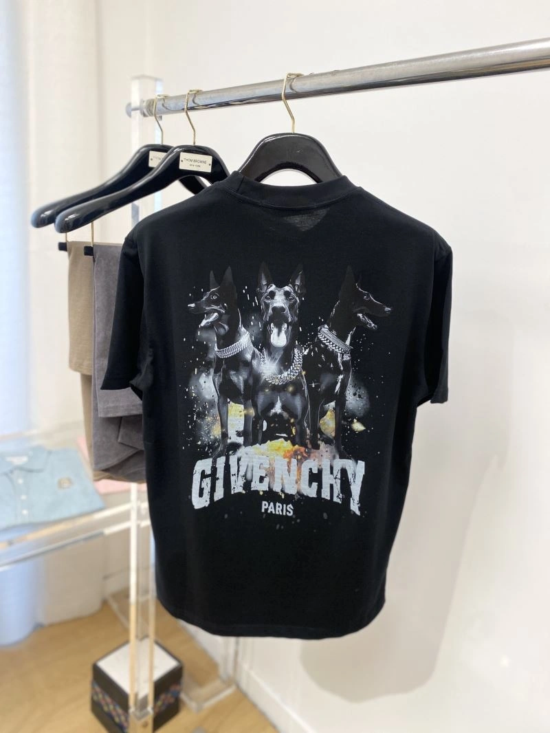 FreshLook Givenchy T-Shirts 123886
