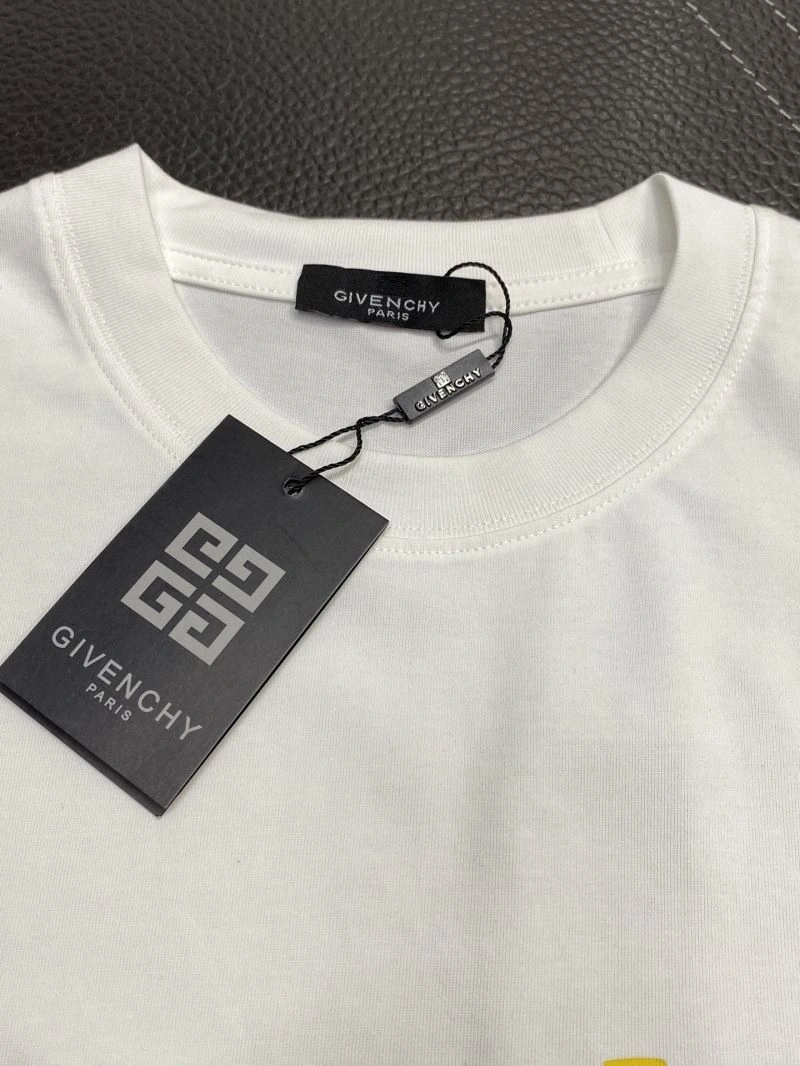 Givenchy T-Shirts ModernLook 123873