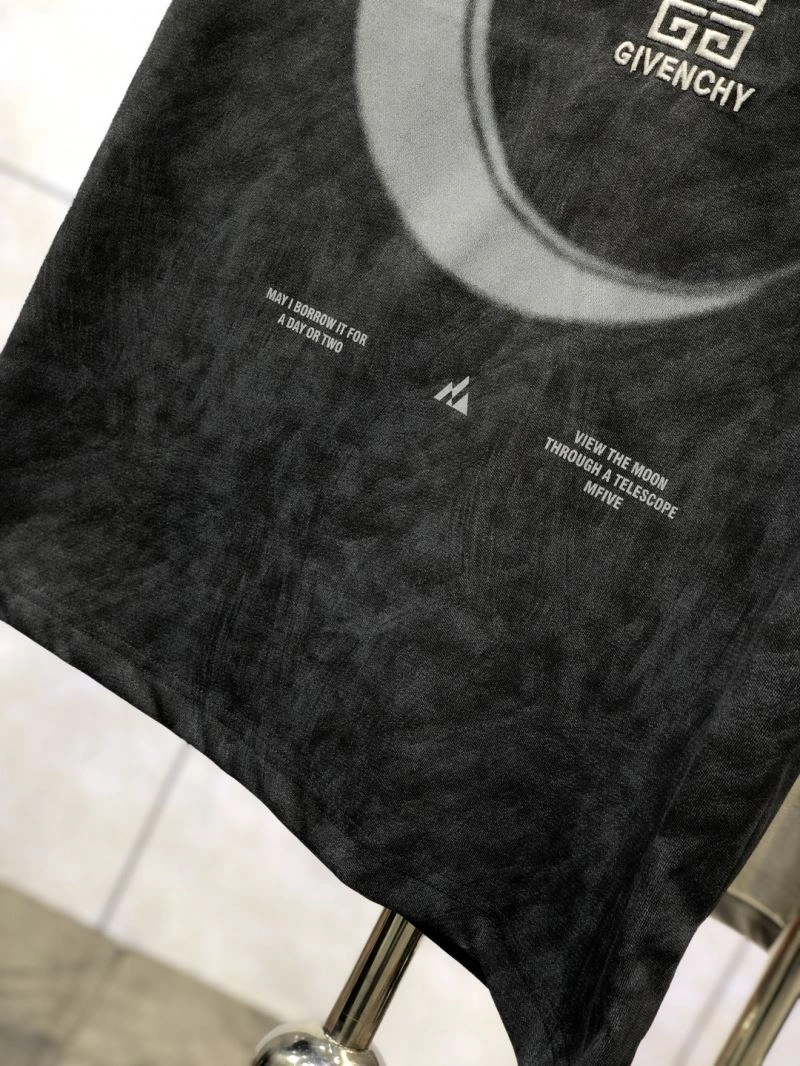MultiPurpose Givenchy T-Shirts 123875