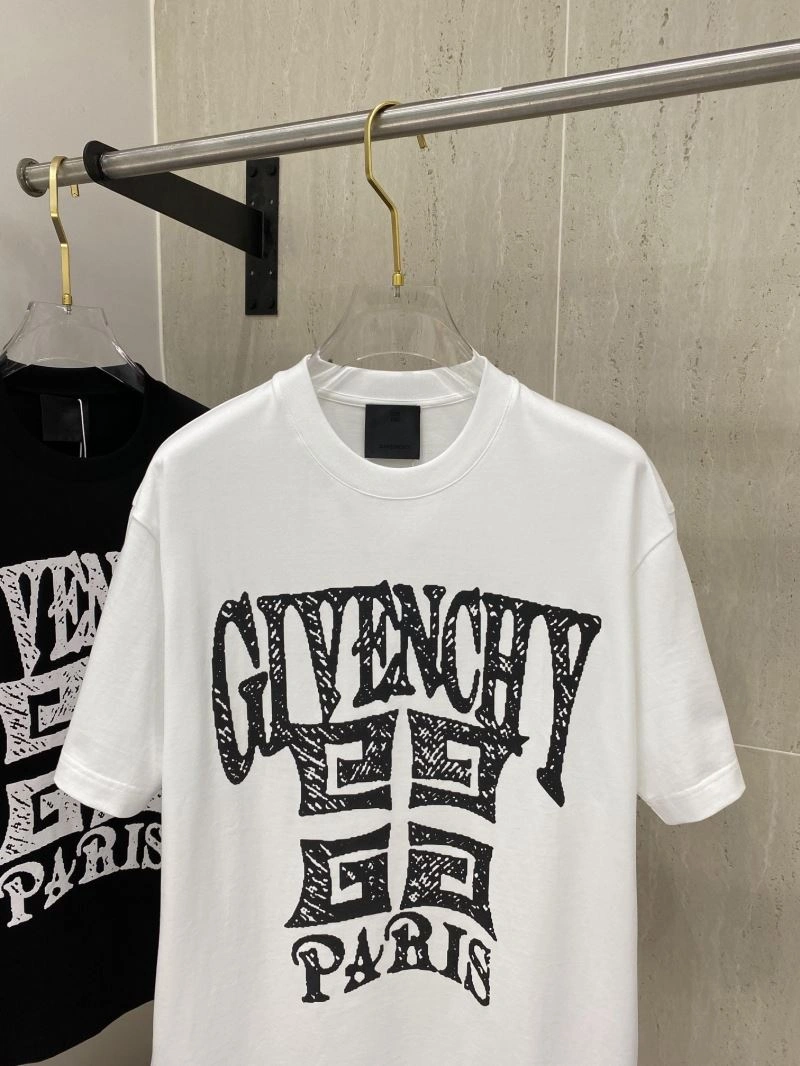 WaterResistant Givenchy T-Shirts 123863