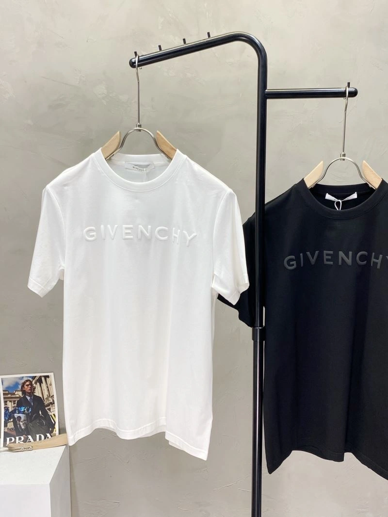 Givenchy T-Shirts Efficient 123890