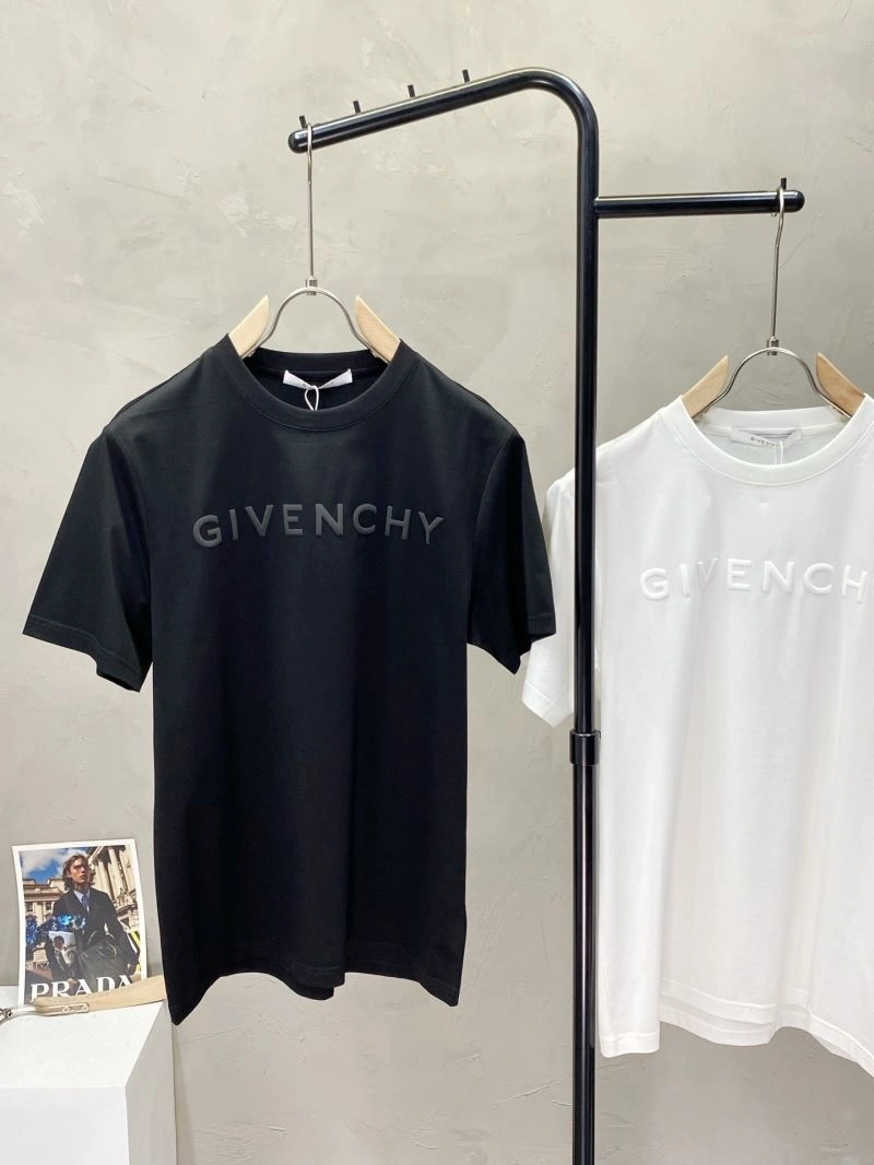 Givenchy T-Shirts Efficient 123890