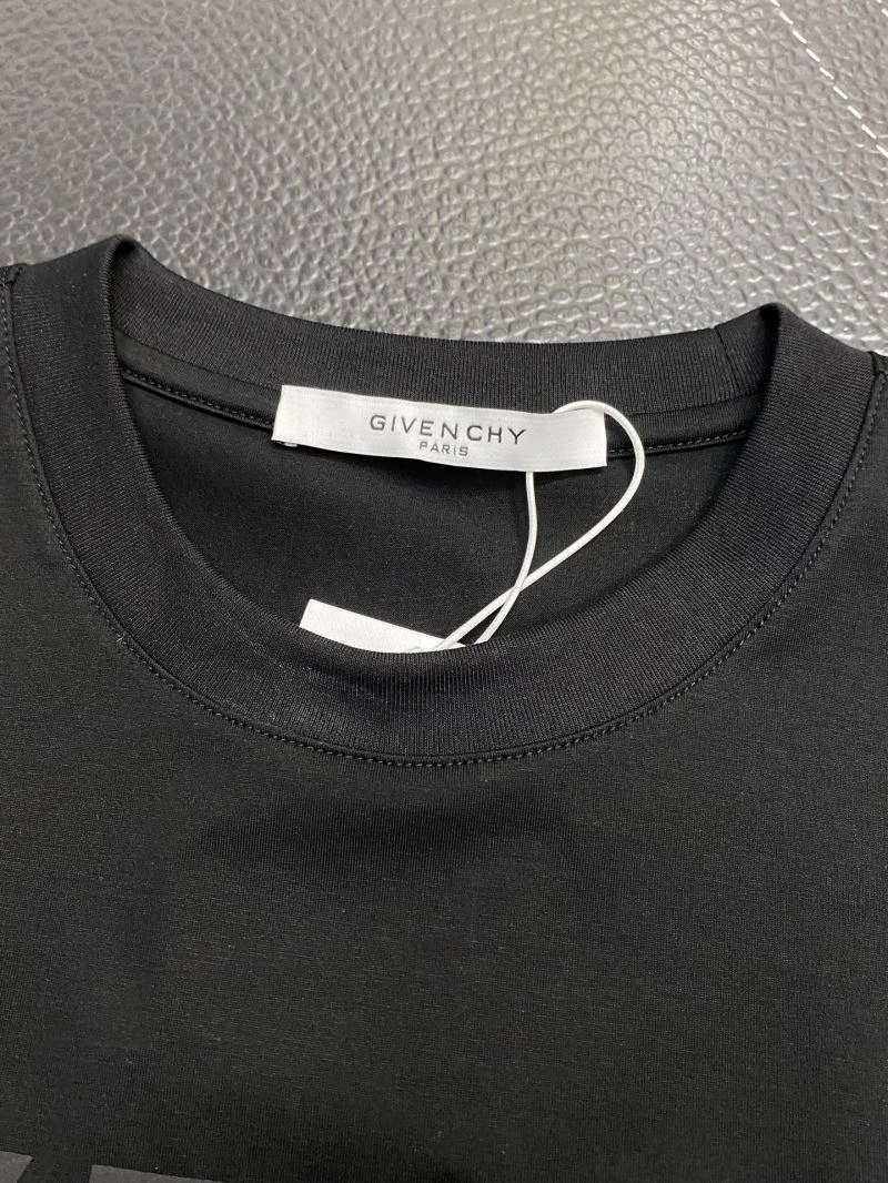 Givenchy T-Shirts Efficient 123890