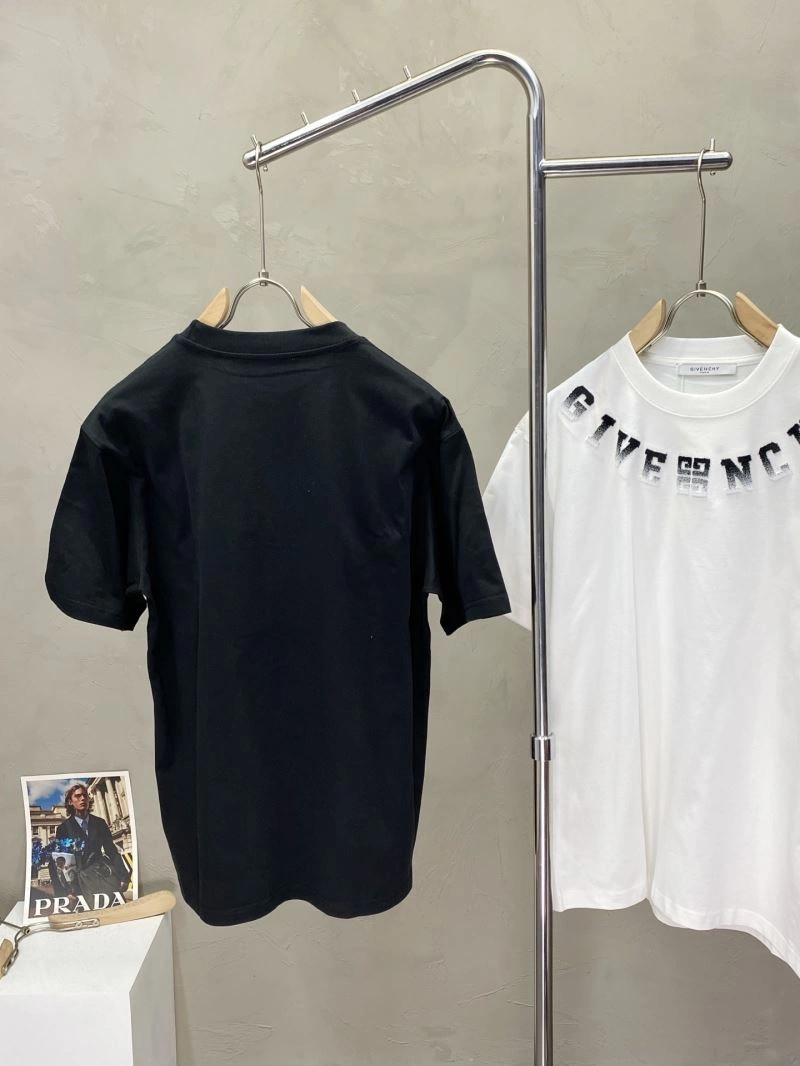 Youthful Givenchy T-Shirts 123856