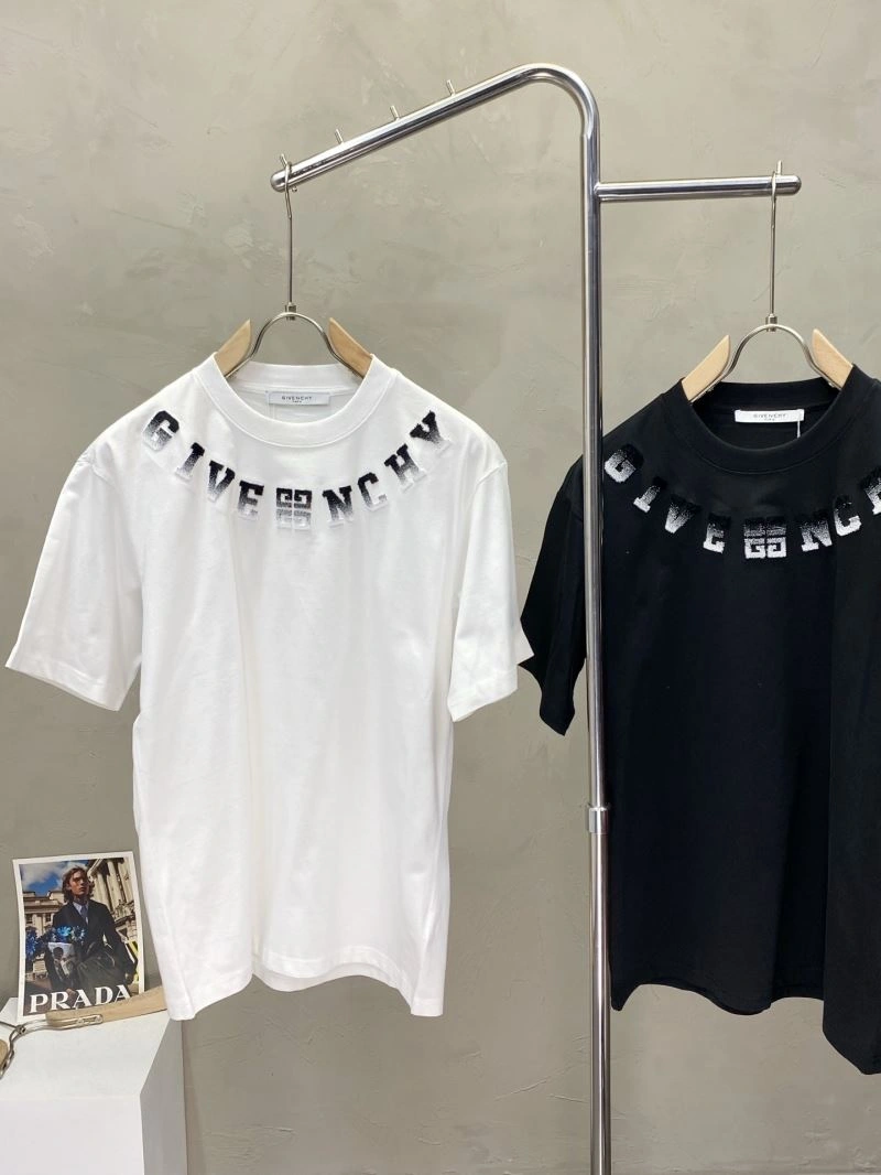 Youthful Givenchy T-Shirts 123856