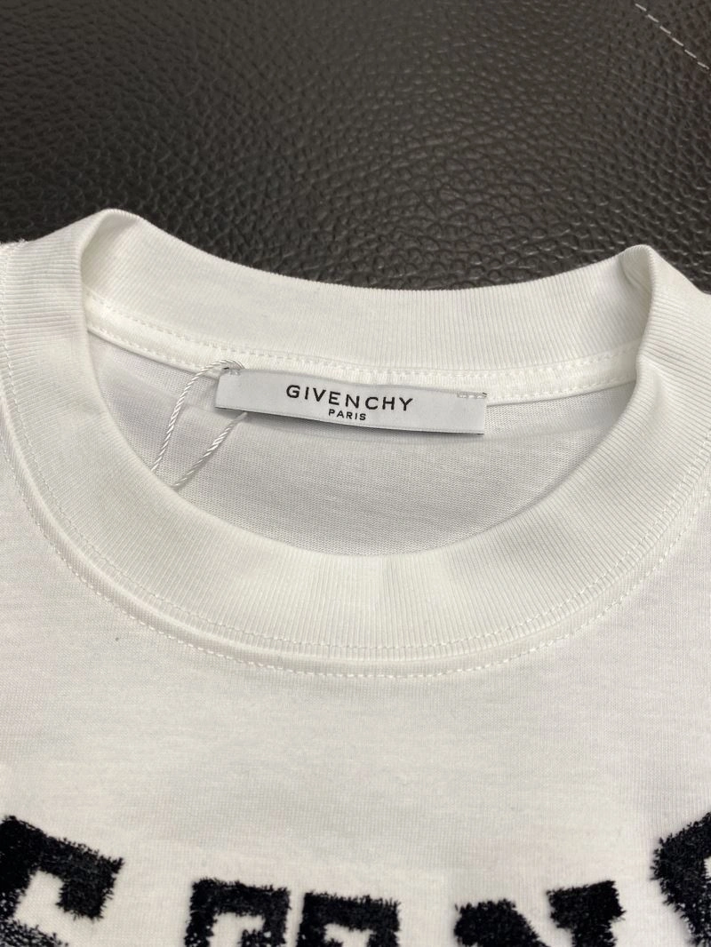 Youthful Givenchy T-Shirts 123856