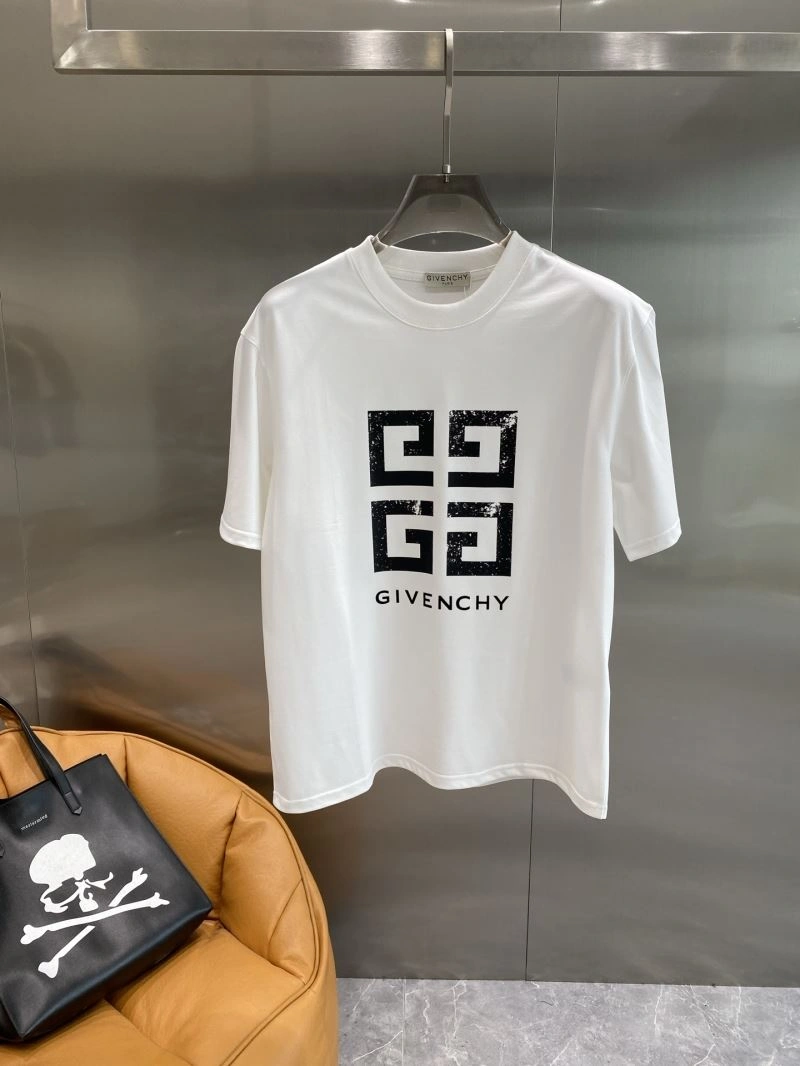 Contemporary Givenchy T-Shirts 123853