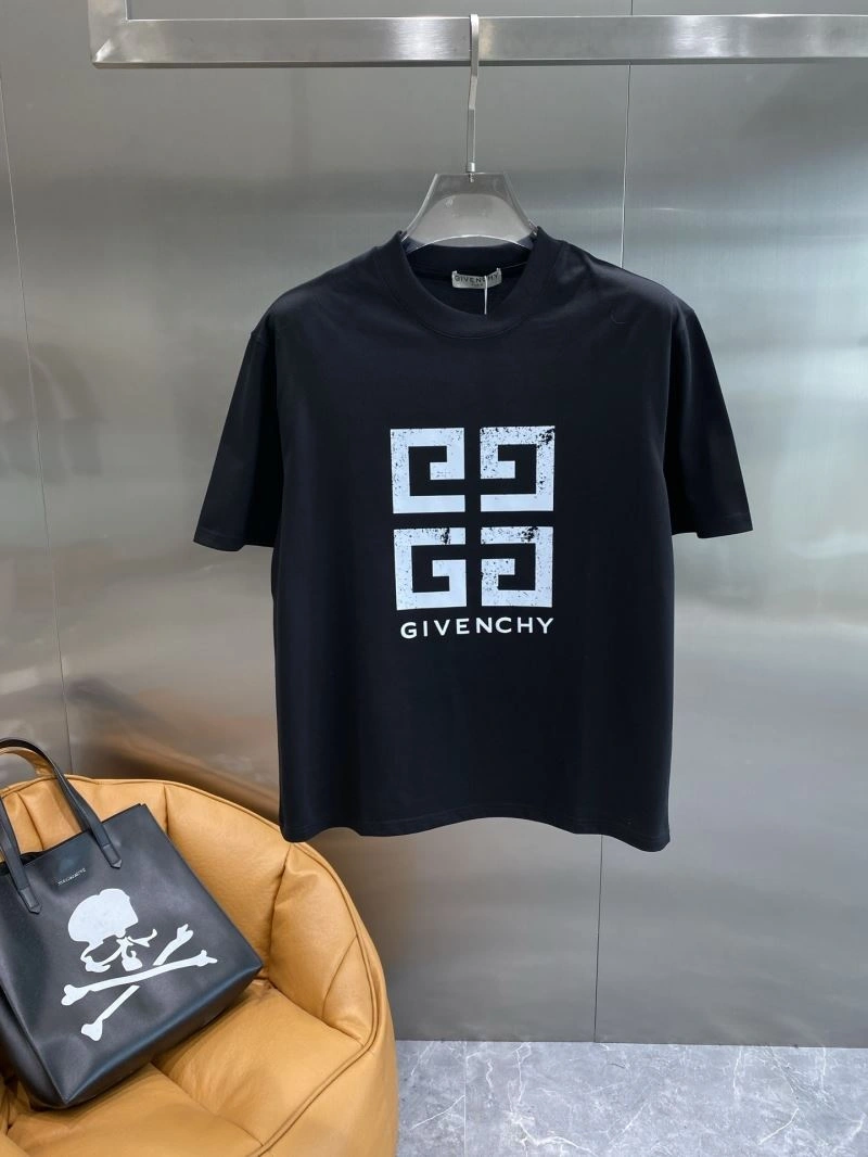 UrbanStyle Givenchy T-Shirts 123838