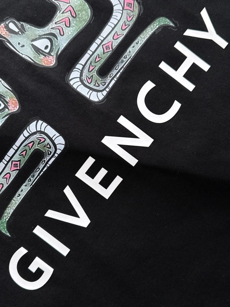 Givenchy T-Shirts Practical 123840