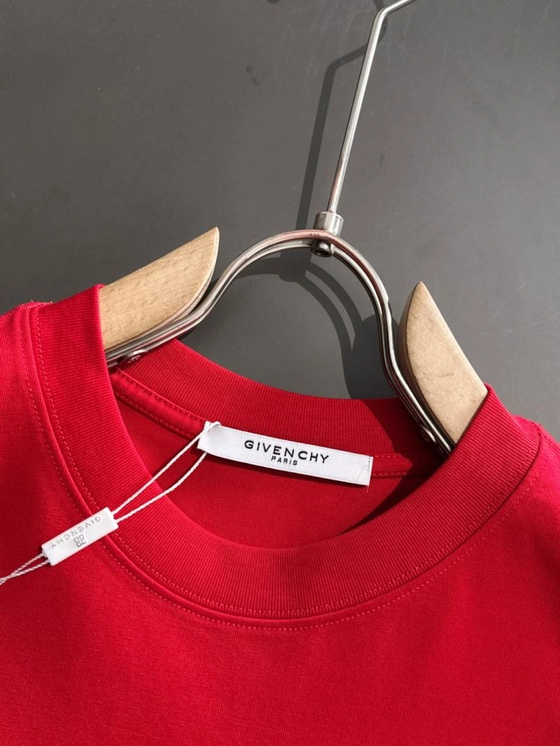 Givenchy T-Shirts FashionForward 123851