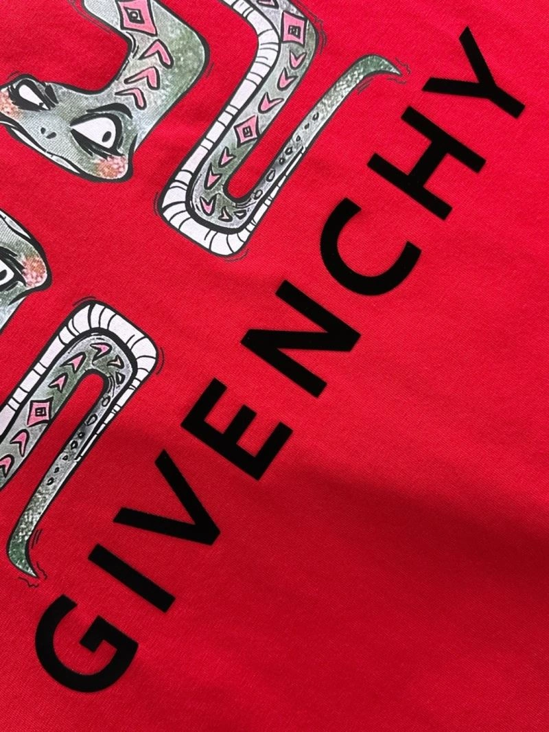 Givenchy T-Shirts FashionForward 123851