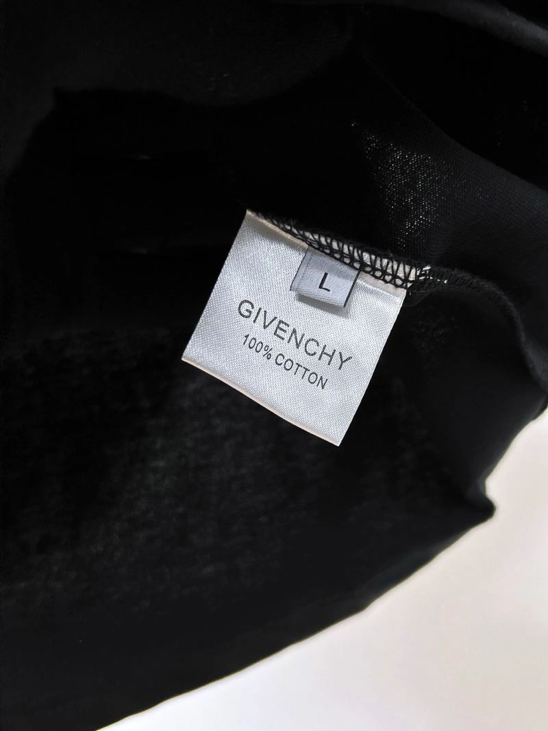 Refined Givenchy T-Shirts 123839