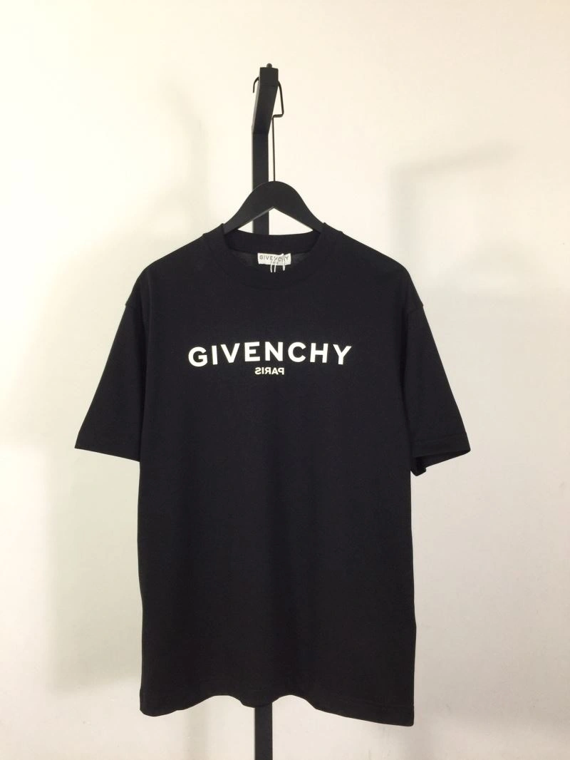 Flexible Givenchy T-Shirts 123829