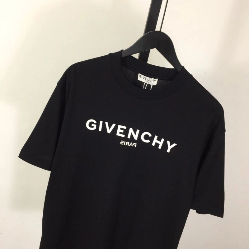 Flexible Givenchy T-Shirts 123829