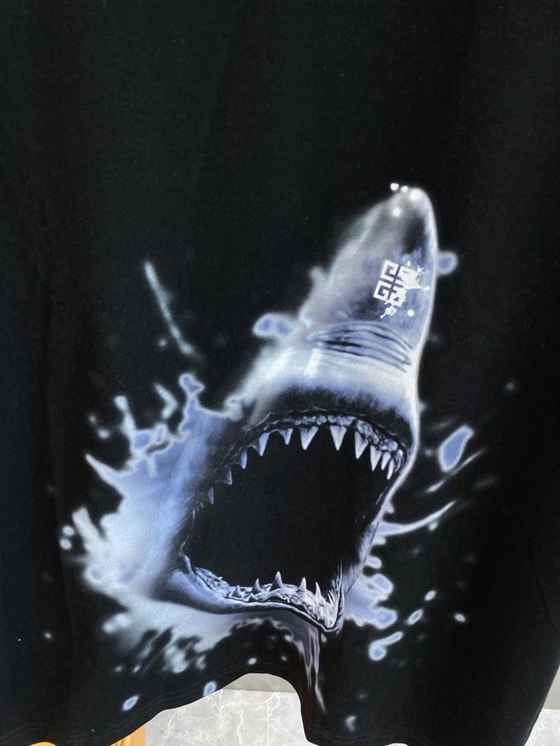 Givenchy T-Shirts Practical 123833