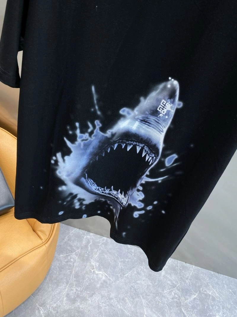 Givenchy T-Shirts Practical 123833