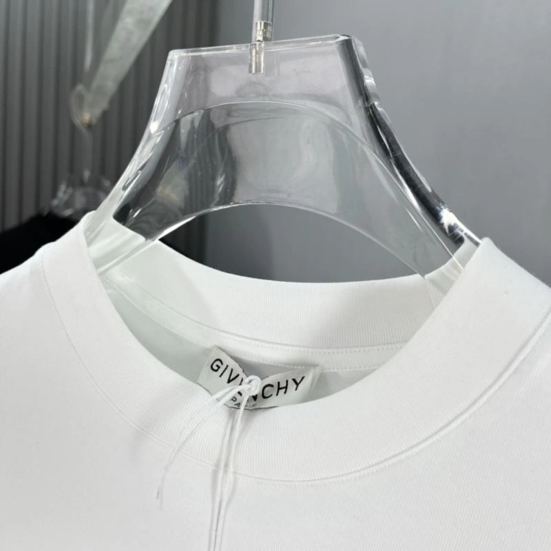 Givenchy T-Shirts FlexibleFit 123784