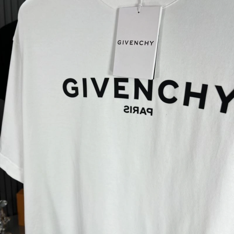 Givenchy T-Shirts FlexibleFit 123784