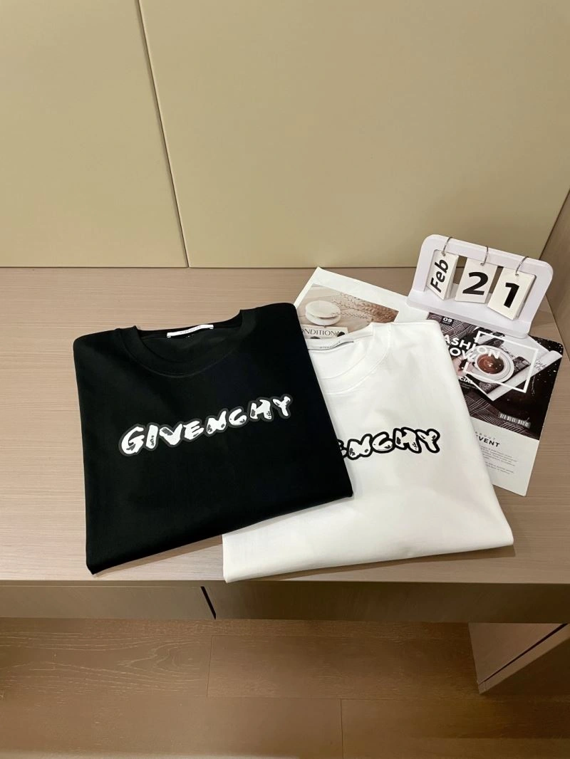 Givenchy T-Shirts Durable 123787