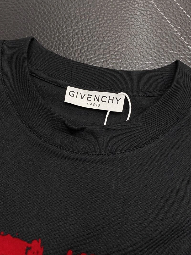 Unisex Givenchy T-Shirts 123810