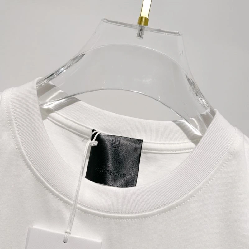 Supportive Givenchy T-Shirts 123804