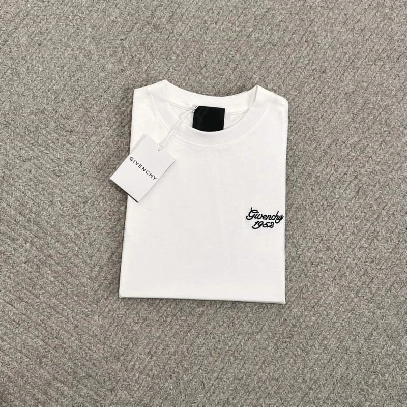 Supportive Givenchy T-Shirts 123804