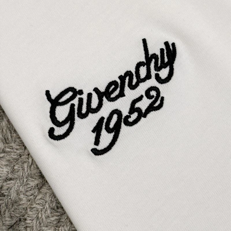 Supportive Givenchy T-Shirts 123804