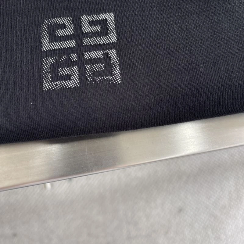 Givenchy T-Shirts Trendsetting 123791