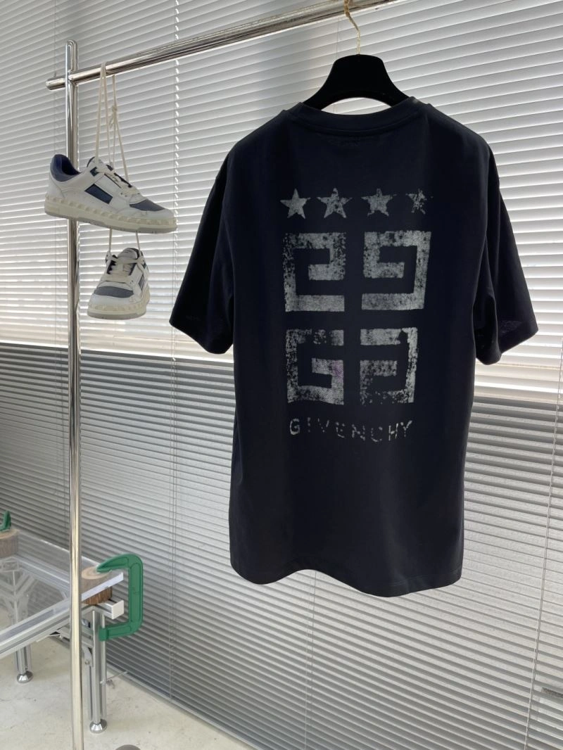 Givenchy T-Shirts Trendsetting 123791