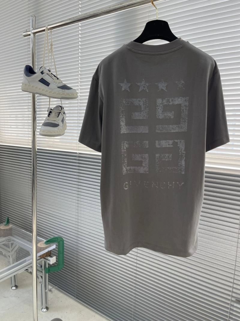 Flexible Givenchy T-Shirts 123789