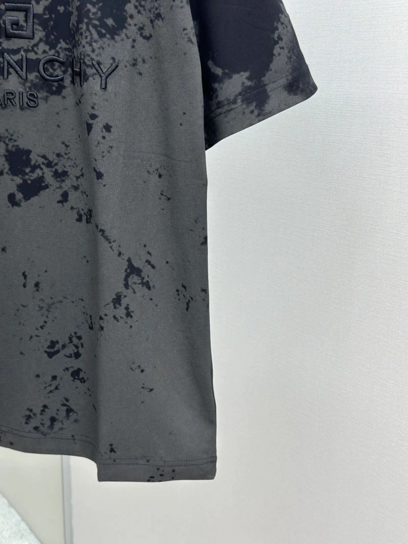 Givenchy T-Shirts Bright 123800