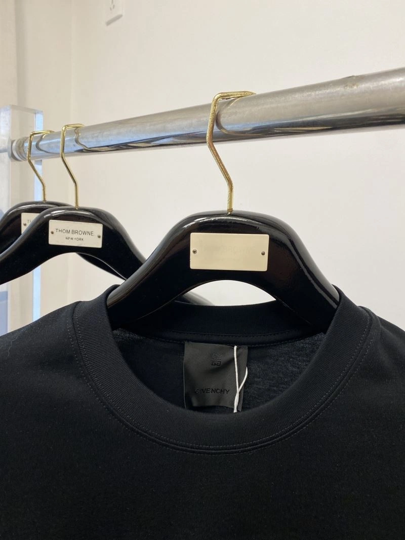 SoftTouch Givenchy T-Shirts 123782