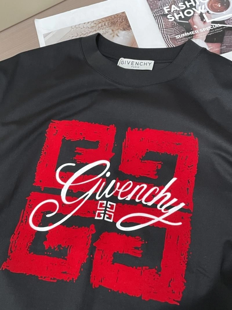 Givenchy T-Shirts RelaxedFit 123774